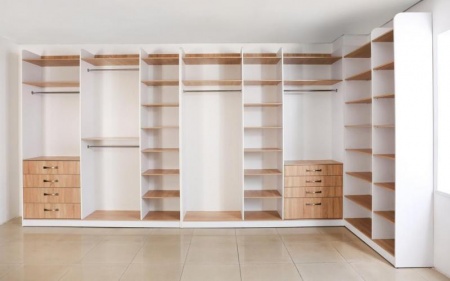 Penderie sur mesure, la solution id&eacute;ale pour organiser votre dressing